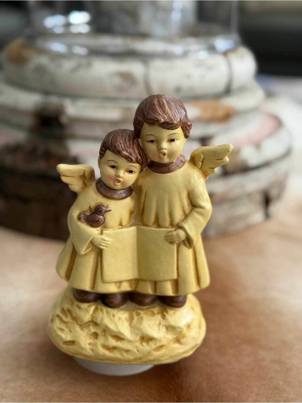 Handmade Sankyo Japan Yellow Angel Choir Figurine Musical Silent Night